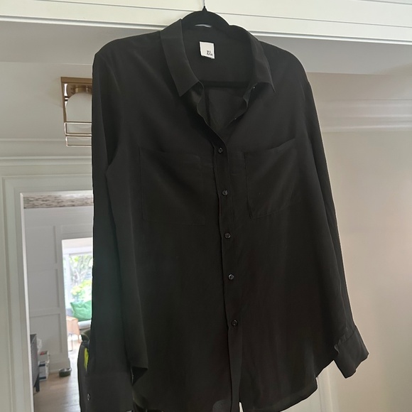 IRIS & INK Black 100% Silk Long-Sleeve Button-up Shirt - Size US 10 - Picture 2 of 10